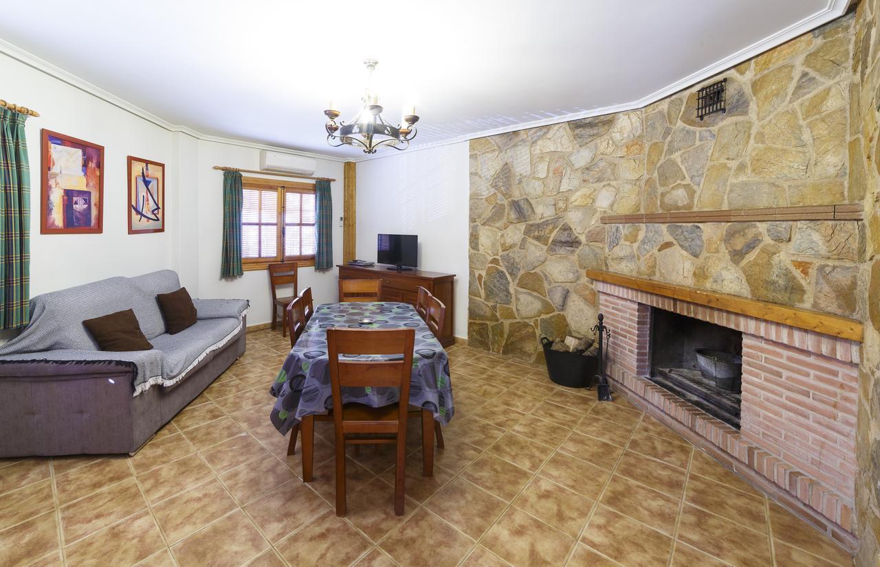 Apartamentos Ribera Del Jucar アルカラ・デル・フカル エクステリア 写真