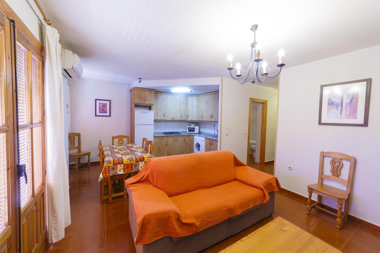 Apartamentos Ribera Del Jucar アルカラ・デル・フカル エクステリア 写真