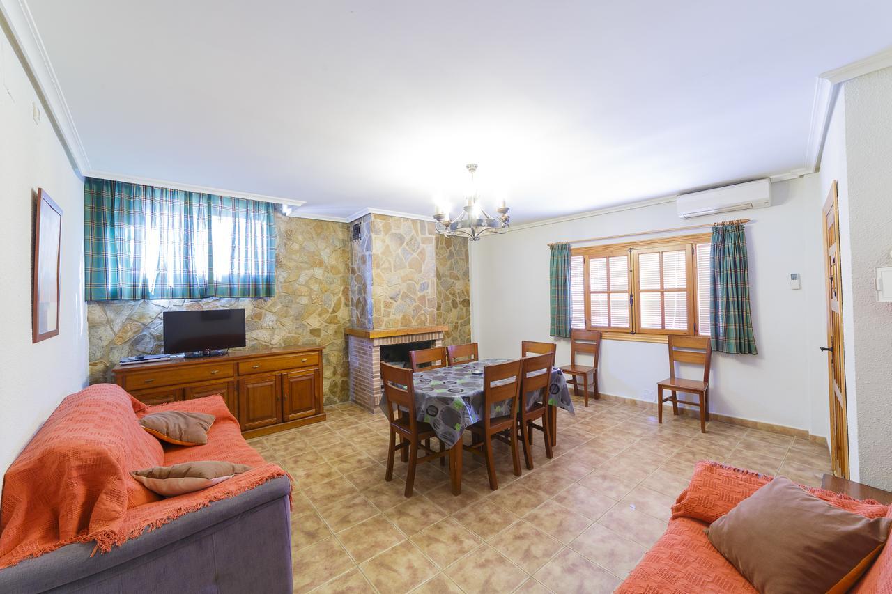 Apartamentos Ribera Del Jucar アルカラ・デル・フカル エクステリア 写真