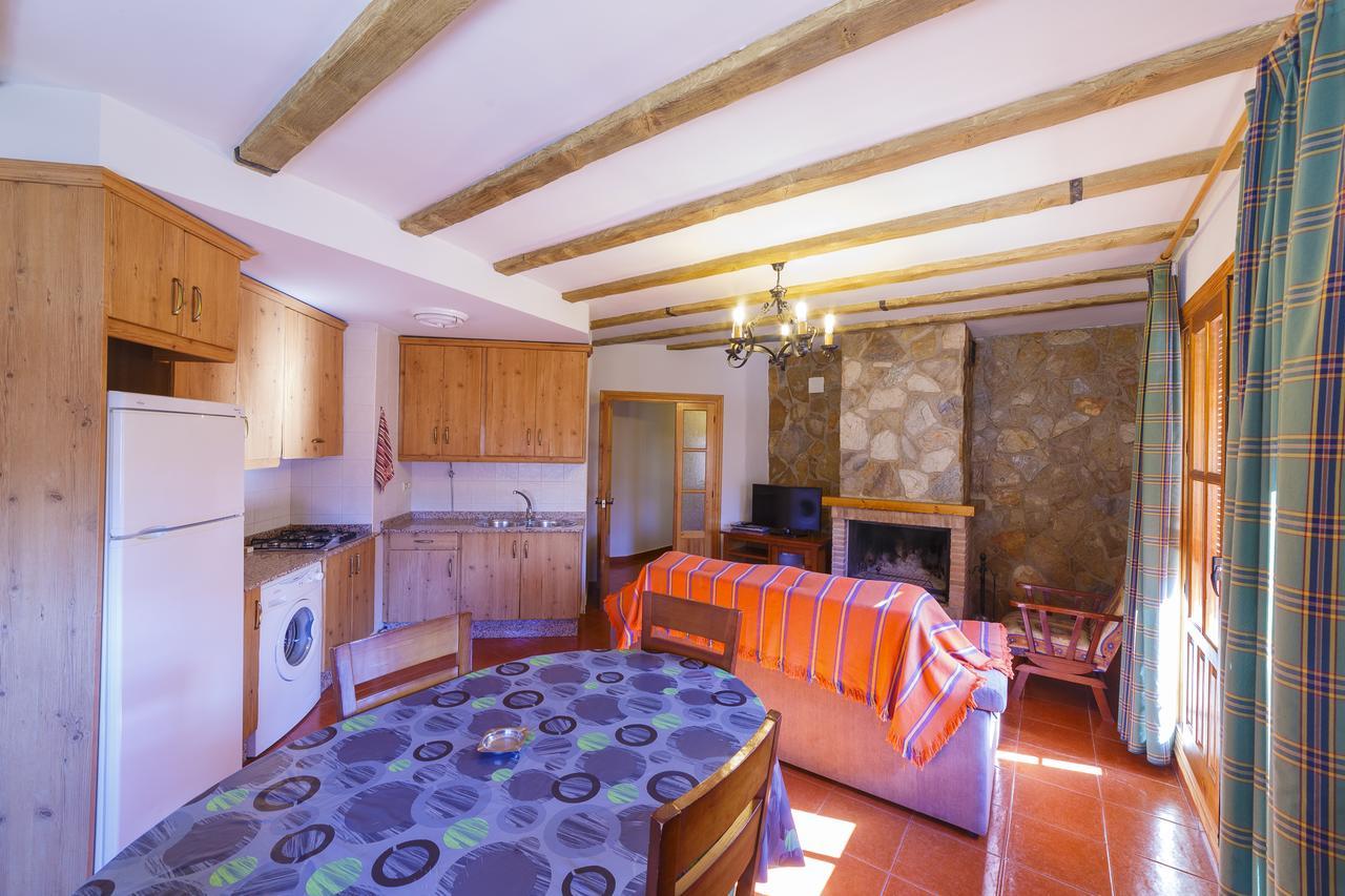 Apartamentos Ribera Del Jucar アルカラ・デル・フカル エクステリア 写真